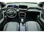 Peugeot 2008 1.2 Hybrid 145 Allure | Climate & Cruise Control | Parkeersensoren voor + achter | AppleCarplay/Android Auto |