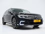 Volkswagen Passat Variant 1.4 TSI PHEV GTE | Panoramadak | Massage | Camera | Virtual | Keyless | Adaptive Cruise | Carplay