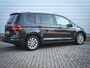 Volkswagen Touran 1.2 TSI Comfortline Edition 7p | Clima | Cruise | Navi | Panoramadak | Stoelverwarming | Trekhaak | Lichtmetaal | Allseason | Pdc | Camera |