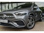 Mercedes-Benz GLA 180 Business Solution AMG | Panoramaschuifdak | Premium Plus | head-up display | Trekhaak