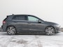 Volkswagen Golf Style Edition 1.5 eHybrid 150 kW / 204 PK Hatchbac | Panorama dak | Wegklapbare Trekhaak | LED Matrix | Stuur & Stoelverwarming | Ergo-active | Travel Assist