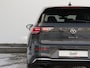 Volkswagen Golf Style Edition 1.5 eHybrid 150 kW / 204 PK Hatchbac | Panorama dak | Wegklapbare Trekhaak | LED Matrix | Stuur & Stoelverwarming | Ergo-active | Travel Assist