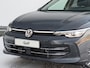 Volkswagen Golf Style Edition 1.5 eHybrid 150 kW / 204 PK Hatchbac | Panorama dak | Wegklapbare Trekhaak | LED Matrix | Stuur & Stoelverwarming | Ergo-active | Travel Assist