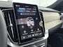 Volvo XC90 NEW MODEL 2.0 T8 Plug-in hybrid AWD Ultra Executive Edition | 22 inch LM | Luchtvering | Bowers & Wilkins | Stoel massage / ventilatie | Nappa Leder | PDC + 360 Camera |
