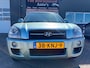 Hyundai Tucson 2.0i Style Supreme van 2de Eigenaar met leer en cruise controle en parkeersensoren en airco