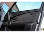BMW 5-Serie 520i | NL auto | Cruise control | HiFi audio | 18 inch | Trekhaak afneembaar | Regensensor | iDrive | Parkeersensoren | Automatische lichtschakelaar
