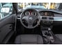 BMW 5-Serie 520i | NL auto | Cruise control | HiFi audio | 18 inch | Trekhaak afneembaar | Regensensor | iDrive | Parkeersensoren | Automatische lichtschakelaar