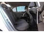 BMW 5-Serie 520i | NL auto | Cruise control | HiFi audio | 18 inch | Trekhaak afneembaar | Regensensor | iDrive | Parkeersensoren | Automatische lichtschakelaar