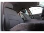 BMW 5-Serie 520i | NL auto | Cruise control | HiFi audio | 18 inch | Trekhaak afneembaar | Regensensor | iDrive | Parkeersensoren | Automatische lichtschakelaar