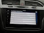 Volkswagen Tiguan 1.4 TSI eHybrid Elegance Automaat - Panoramisch schuif-kanteldak - LED - Navigatie - Trekhaak - 360 Camera
