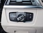 BMW 3-Serie 335i | Clima | Cruise | Multimedia/Navi | Stoelverwarming | Leder | PDC + Camera |
