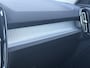 Volvo XC40 1.5 T3 Momentum Pro | Navigatie | Parkeersensoren | Climate Control | Lichtmetalen Velgen 18 inch |