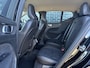 Volvo XC40 1.5 T3 Momentum Pro | Navigatie | Parkeersensoren | Climate Control | Lichtmetalen Velgen 18 inch |