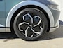 Hyundai Ioniq 5 Lounge AWD 73kWh / SOH 98% / Fabrieksgarantie t/m 12-2027 / Dealer onderhouden / Stoel-/Stuur-/Achterbankverwarming / Navigatie / Apple Carplay/Android Auto / BOSE audio / Achteruitrijcamera /