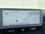 Hyundai Ioniq 5 Lounge AWD 73kWh / SOH 98% / Fabrieksgarantie t/m 12-2027 / Dealer onderhouden / Stoel-/Stuur-/Achterbankverwarming / Navigatie / Apple Carplay/Android Auto / BOSE audio / Achteruitrijcamera /