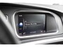 Volvo V40 Cross Country 1.5 T3 Polar+ Luxury | Navigatie | Panoramadak | Achteruitrijcamera | Lederen Bekleding | Parkeerverwarming | LED Koplampen | Lichtmetalen Velgen | Stoelverwarming | Keyless Entry