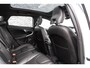 Volvo V40 Cross Country 1.5 T3 Polar+ Luxury | Navigatie | Panoramadak | Achteruitrijcamera | Lederen Bekleding | Parkeerverwarming | LED Koplampen | Lichtmetalen Velgen | Stoelverwarming | Keyless Entry