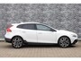 Volvo V40 Cross Country 1.5 T3 Polar+ Luxury | Navigatie | Panoramadak | Achteruitrijcamera | Lederen Bekleding | Parkeerverwarming | LED Koplampen | Lichtmetalen Velgen | Stoelverwarming | Keyless Entry