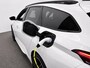 Peugeot 308 SW 1.6 Plug-in Hybrid 225 GT Navigatie Apple Carplay/Android Auto Camera Parkeersensoren Adaptive Cruise Control Stoelverwarming FULL LED Climate Control Virtual Cockpit Lichtmetalen velgen