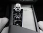 Volvo XC60 2.0 T8 Plug-in hybrid AWD Ultra Dark Automaat / Panoramadak / Bowers & Wilkins audio / 21" velgen / Trekhaak / Gelaagde ramen / Privacy Glass / 360* camera