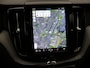 Volvo XC60 2.0 T8 Plug-in hybrid AWD Ultra Dark Automaat / Panoramadak / Bowers & Wilkins audio / 21" velgen / Trekhaak / Gelaagde ramen / Privacy Glass / 360* camera