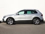 Volkswagen Tiguan 1.5 TSI Life Business 130 pk | Trekhaak | Ergo-Stoelen | Stoel- en stuurverwarming | Camera | Keyless | 19 inch Velgen | Navigatie | Elektr. Achterklep