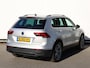 Volkswagen Tiguan 1.5 TSI Life Business 130 pk | Trekhaak | Ergo-Stoelen | Stoel- en stuurverwarming | Camera | Keyless | 19 inch Velgen | Navigatie | Elektr. Achterklep