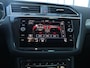 Volkswagen Tiguan 1.5 TSI Life Business 130 pk | Trekhaak | Ergo-Stoelen | Stoel- en stuurverwarming | Camera | Keyless | 19 inch Velgen | Navigatie | Elektr. Achterklep