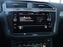 Volkswagen Tiguan 1.5 TSI Life Business 130 pk | Trekhaak | Ergo-Stoelen | Stoel- en stuurverwarming | Camera | Keyless | 19 inch Velgen | Navigatie | Elektr. Achterklep