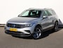 Volkswagen Tiguan 1.5 TSI Life Business 130 pk | Trekhaak | Ergo-Stoelen | Stoel- en stuurverwarming | Camera | Keyless | 19 inch Velgen | Navigatie | Elektr. Achterklep