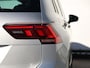 Volkswagen Tiguan 1.5 TSI Life Business 130 pk | Trekhaak | Ergo-Stoelen | Stoel- en stuurverwarming | Camera | Keyless | 19 inch Velgen | Navigatie | Elektr. Achterklep