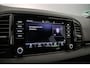 Skoda Karoq Sportline Business 1.5 TSI 150pk DSG Automaat Panoramadak, Lederen bekleding, Adaptive cruise control, Elektrische achterklep, LED matrix koplampen, Navigatie