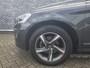 Volvo XC60 2.4 D5 AWD R-Design | Navigatie | Trekhaak | Lederen Bekleding | Bi-Xenon Adaptief | Parkeersensoren | Elektrische Achterklep | Stoelverwarming