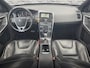 Volvo XC60 2.4 D5 AWD R-Design | Navigatie | Trekhaak | Lederen Bekleding | Bi-Xenon Adaptief | Parkeersensoren | Elektrische Achterklep | Stoelverwarming