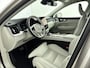Volvo XC60 2.0 T8 Plug-in hybrid AWD Ultra Bright Exec. Ed. | Bowers & Wilkins | Luchtvering | Stoel Massage - Ventilatie | Panoramadak | Nappa Leder |