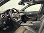 Mercedes-Benz GLA 180 Business Solution AMG Night Upgrade Panoramadak | Elektrische achterklep | Alcantara | Origineel NL