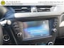 Toyota Avensis Touring Sports 1.8 VVT-I 147PK AUTOMAAT EXECUTIVE BUSINESS PANORAMADAK TREKHAAK CAMERA LEDER-ALCANTARA STOELVERWARMING NAVI ECC AIRCO CRUISECONTROL XENON-LED ENZ...