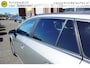 Toyota Avensis Touring Sports 1.8 VVT-I 147PK AUTOMAAT EXECUTIVE BUSINESS PANORAMADAK TREKHAAK CAMERA LEDER-ALCANTARA STOELVERWARMING NAVI ECC AIRCO CRUISECONTROL XENON-LED ENZ...