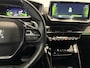 Peugeot 208 1.2 PureTech GT-Line | Automaat | Camera | 17" Lichtmetalen velgen | Navigatie