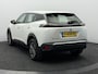 Peugeot e-2008 EV Active Pack 50 kWh 3-Fase SOH 92,9% | Navigatie | Carplay&Android | Led