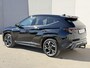 Hyundai Tucson 1.6 T-GDI HEV N Line Edition Automaat / Afneembare Trekhaak / Facelift / Fabrieksgarantie tot 03-2030 / Camera / Dodehoek Detectie / Navigatie / Adaptieve Cruise / Stoel & Stuurwiel Verwarming / DAB / Keyless /