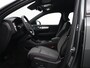 Volvo XC40 2.0 B4 Plus Dark | 360° | Trekhaak | Harman/Kardon | Memory |