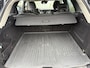 Volvo XC60 2.0 T5 Momentum Pro | Trekhaak | Keyless Entry | Elektrische Achterklep | Lichtmetalen Velgen 19 inch | Stoelverwarming voor en achter | Parkeerverwarming | Achteruitrijcamera | DAB