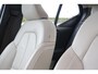 Volvo XC40 T5 Recharge Inscription | Stoelverwarming | Trekhaak | Leder | Parkeercamera | Keyless