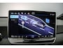 Volkswagen ID.3 Pro Business 204pk Automaat Adaptive cruise control, Achteruitrijcamera, LED matrix koplampen, Navigatie, Parkeersensoren, Stuurwiel verwarmd, App connect