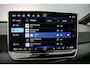 Volkswagen ID.3 Pro Business 204pk Automaat Adaptive cruise control, Achteruitrijcamera, LED matrix koplampen, Navigatie, Parkeersensoren, Stuurwiel verwarmd, App connect
