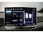 Volkswagen ID.3 Pro Business 204pk Automaat Adaptive cruise control, Achteruitrijcamera, LED matrix koplampen, Navigatie, Parkeersensoren, Stuurwiel verwarmd, App connect