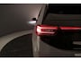Volkswagen ID.3 Pro Business 204pk Automaat Adaptive cruise control, Achteruitrijcamera, LED matrix koplampen, Navigatie, Parkeersensoren, Stuurwiel verwarmd, App connect