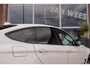 BMW 3-Serie Gran Turismo 320i High Executive M-sport | NL auto | Facelift | Carplay | Sportstoelen | Memory | Panoramadak | 19 inch | Spiegelpakket | Climate control | PDC | Navigatie