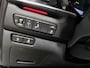 Kia Niro EV e-Niro ExecutiveLine 64 kWh Stoel en Stuur verwarming, Schuif kantel dak, Apple Carplay/Android Auto.